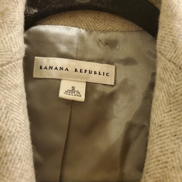 🍁Banana Republic jacket.Size Small 🍂🍁🍂 Think Fall. Campus / Gilmore Vibes - Picture 2 of 3